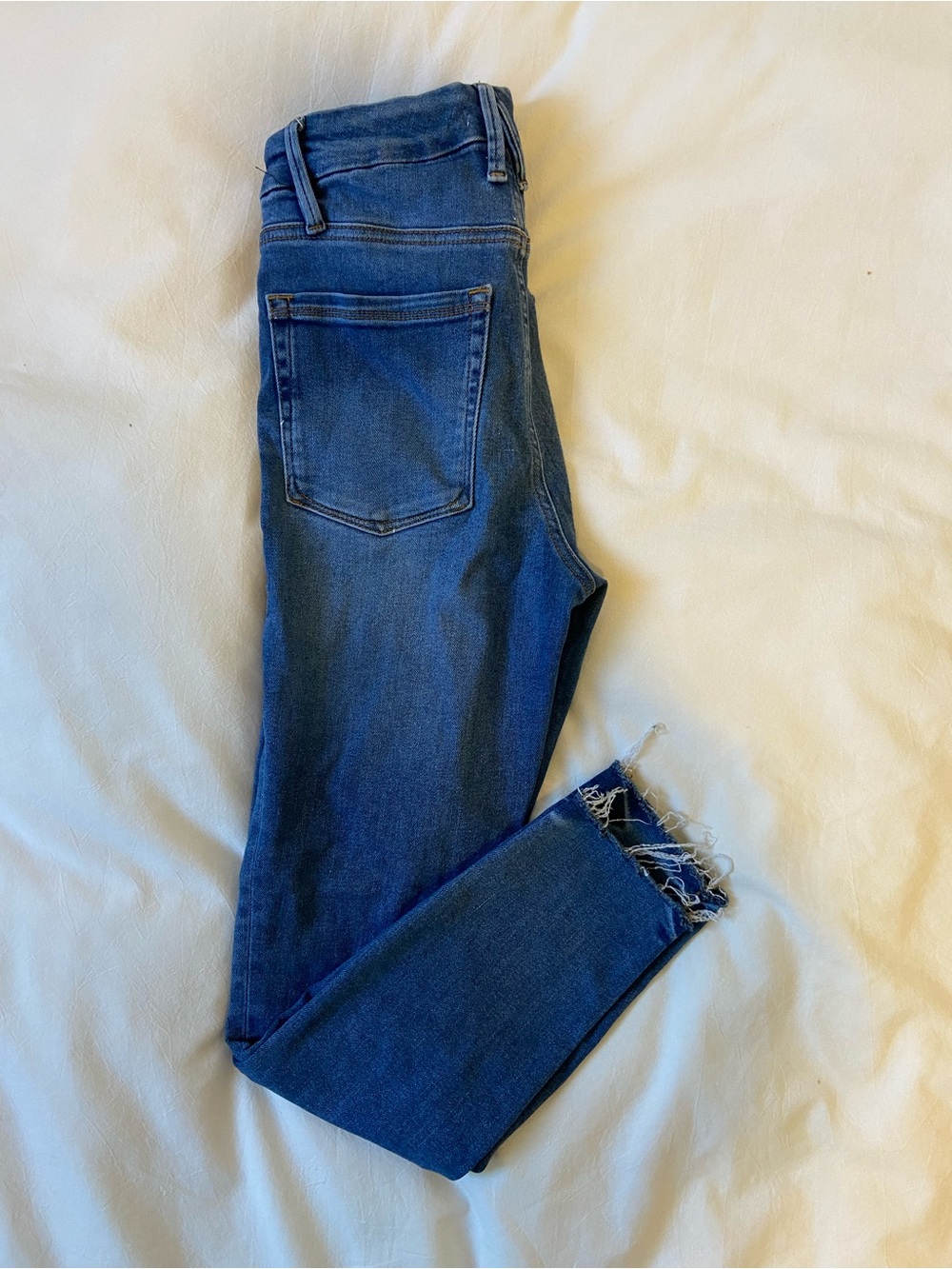 Good American Dark Indigo Skinny Jeans - Picture 4 of 4